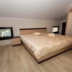 Hotel Kristal *