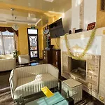 Kristal Hotel Dospat