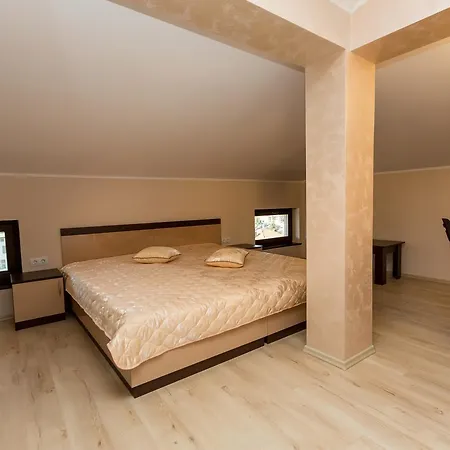 Kristal Otel *