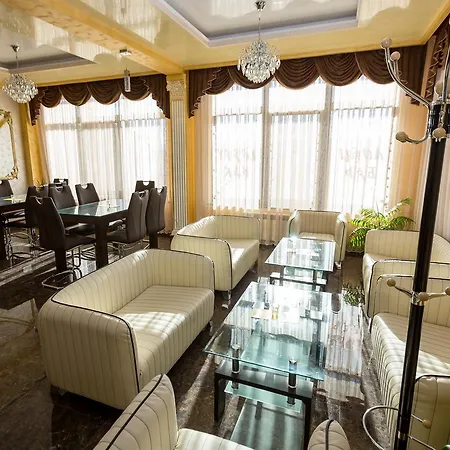 Kristal Otel