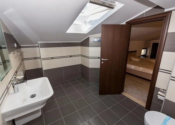 Kristal Hotel Dospat